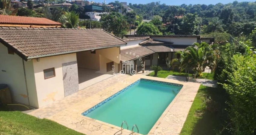 Casa com piscina para venda no Condomínio Village Morro Alto na cidade de Itupeva/SP