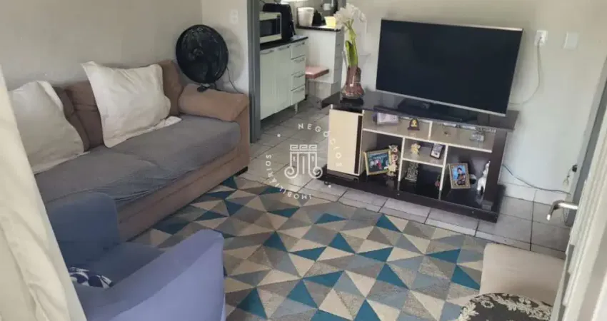 Casa térrea com edícula á venda no bairro tamoio, cidade de jundiaí-sp