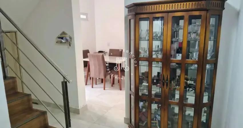 Casa com 3 quartos quintal e piscina à venda jd messina - jundiai/sp