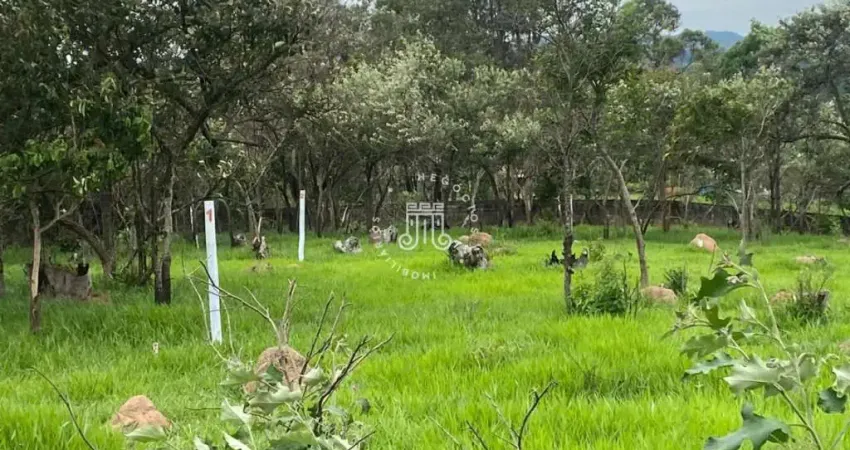 Terreno com 3.655m² pequeno declieve bom para pequnos condomnios casas bairro caxambu jundiai sp.