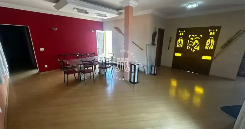 Casa com 3 quartos à venda na Rua João Copelli, 135, Jardim da Serra, Jundiaí