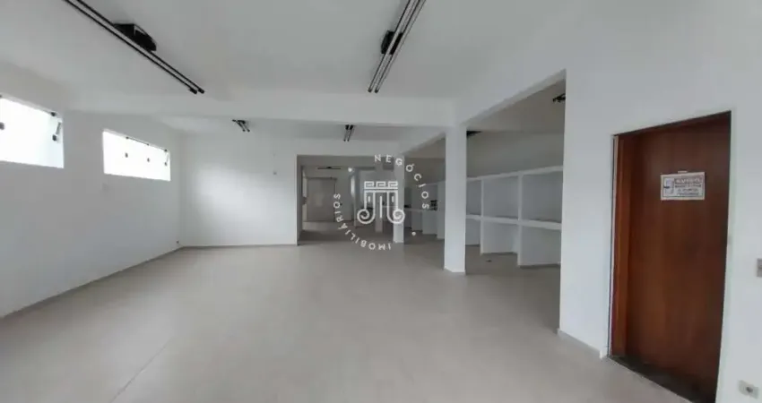 Ponto comercial para alugar na Rua Adélia Silvestrone, 62, Vila São João Batista, Jundiaí