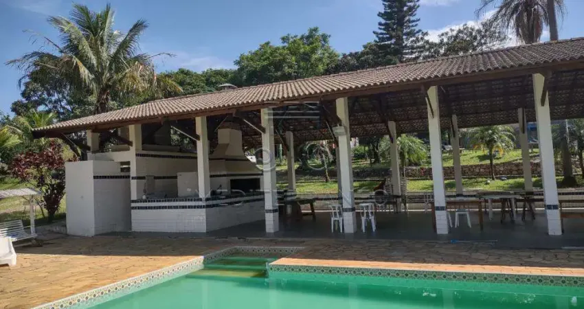 Chácara / sítio com 6 quartos para alugar na Rua Luiza Porcari Corassa, 479, Medeiros, Jundiaí