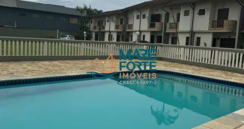 Apartamento duplex apenas 300 metros da orla da Praia Grande