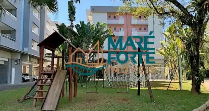 APARTAMENTO DECORADO A CERCA DE 350 METROS DA PRAIA