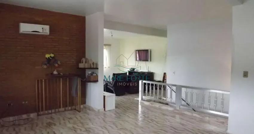 Casa com 2 quartos à venda no Centro, Ubatuba 