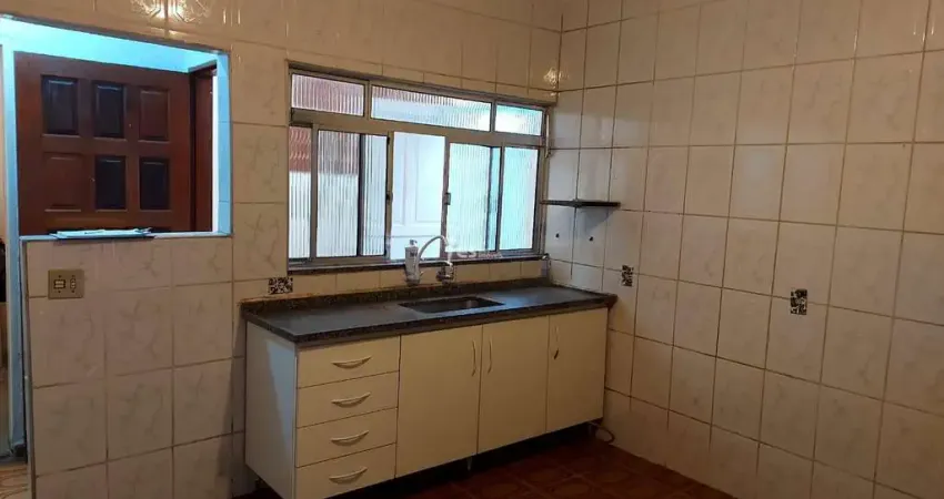 Casa térrea de 98m² com 01 dormitório e 01 vaga de garagem - jardim do estádio, santo andré