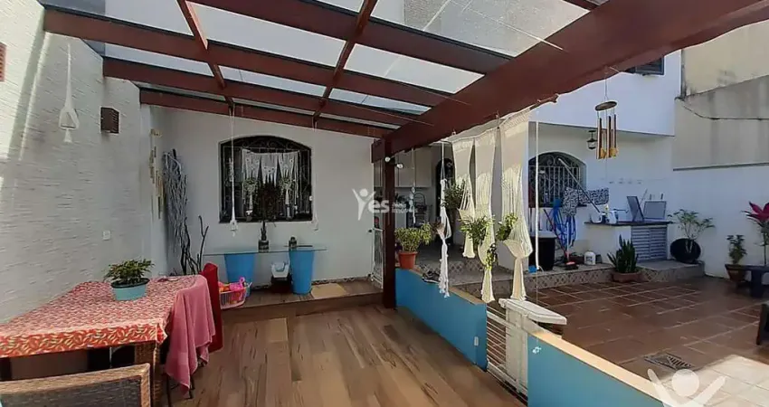 Casa com edícula, 03 dormitórios sendo 03 suítes e 03 vagas de garagem - santa maria, santo andré.