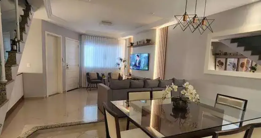 Sobrado amplo todo planejado, 03 dormitórios, 04 vagas e espaço gourmet, localizado na vila alpina em santo andré.