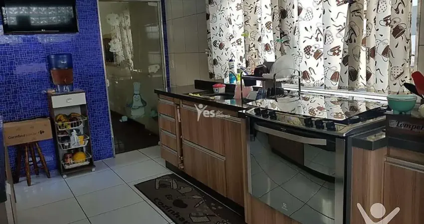 Casa assobradada com salão comercial 05 dormitórios - parque das nações