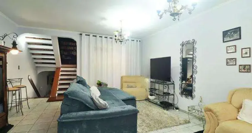 Sobrado amplo com 03 vagas localizado em utinga / santo andré.