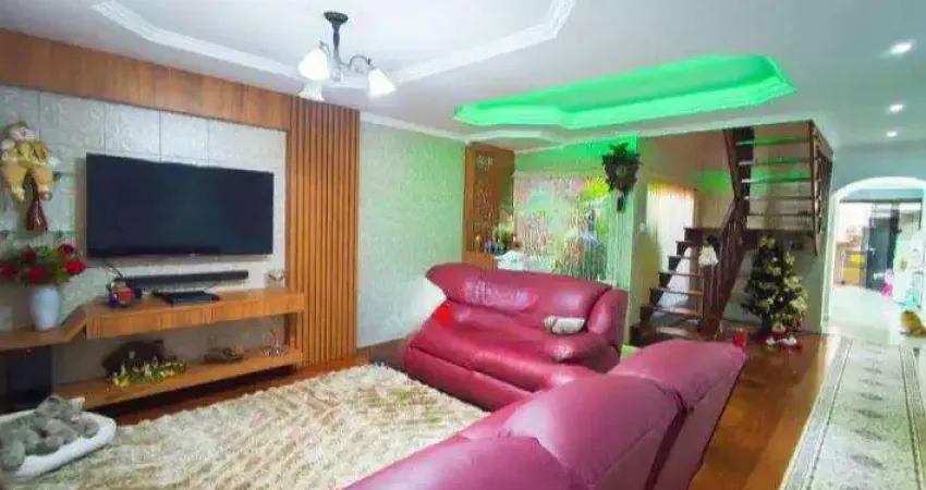 Sobrado com 03 dormitórios, 03 vagas e churrasqueira, localizado no parque novo oratório em santo andré.