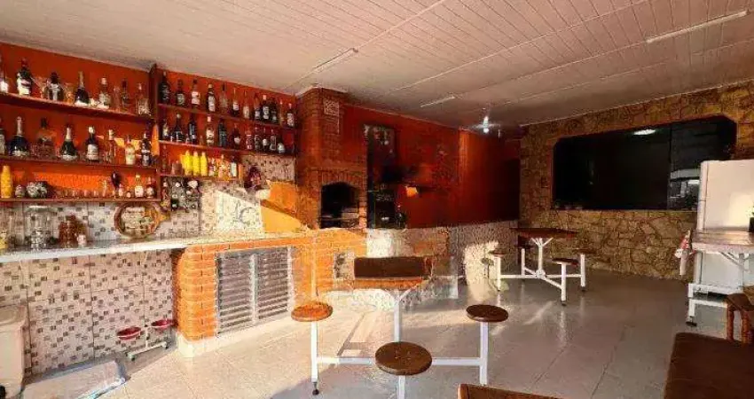 Sobrado com 03 dormitórios, 05 dormitórios e um espaço gourmet incrível. localizado na vila progresso em santo andré.