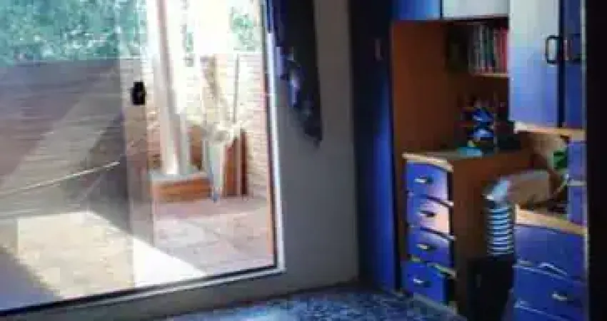 Sobrado 3 dormitórios e 2 vagas de garagem - parque gerassi - santo andré