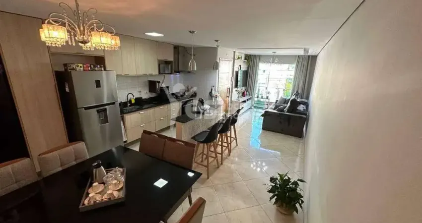 Apartamento à venda com 3 dormitórios, 1 suite, planejados, lavanderia coberta, 1 vaga, parque das nações