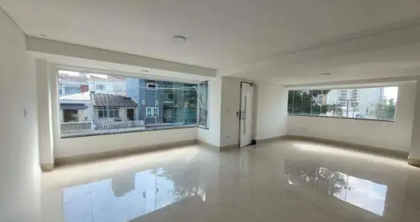 Sobrado para venda com 304m² de área construída, sendo 3 dormitórios, 1 suíte, 3 banheiros, piscina, elevador e 6 vagas de garagem na vila alpina - santo andré - sp