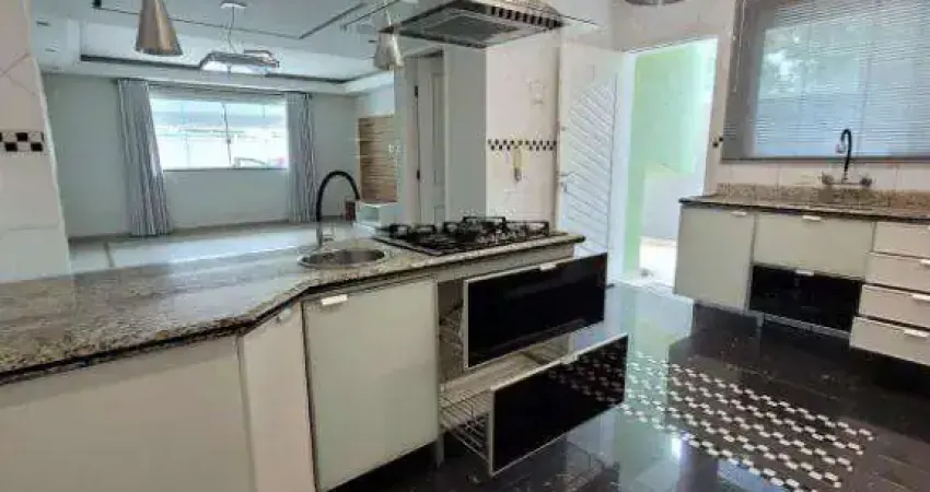 Casa com 4 quartos à venda na Rua Coroados, 177, Vila Pires, Santo André