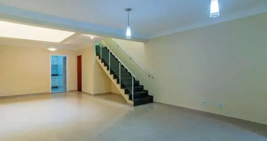 Sobrado à venda com 162m² de área construída  com 3 dormitórios, 3 suítes, 4 banheiros, churrasqueira e 3 vagas de garagem na vila marina em santo andré - sp