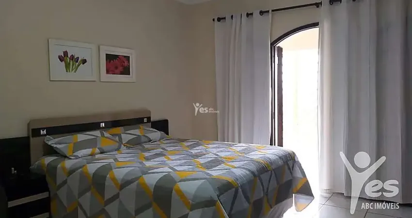 Sobrado com 03 dormitórios sendo 02 suítes e 02 vagas de garagem, no vila tibiriçá, santo andré.