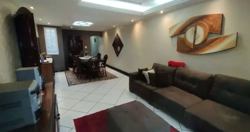 Sobrado com 3 dormitorios sendo uma suite , 2 banheiros e area de lazer , parque capuava - santo andré