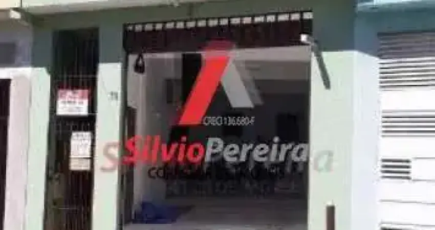 Casa sobre salão comercial no bairro Parque Cruzeiro do Sul, 1 dorm, 80m²