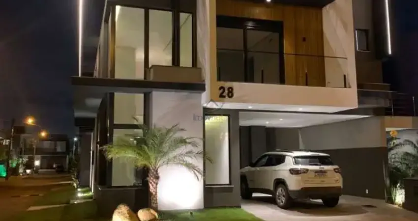 Casa à venda na Avenida Obedy Cândido Vieira, 620, Central Parque, Cachoeirinha