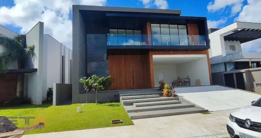 LINDA CASA NO CONDOMÍNIO CALEDÔNIA COM 490 MT DE ÁREA PRIVATIVA