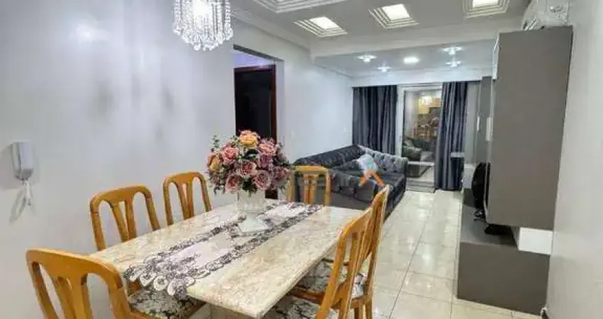 Apartamento com Terraço de Frente para a Av. Brasil – Locação Anual