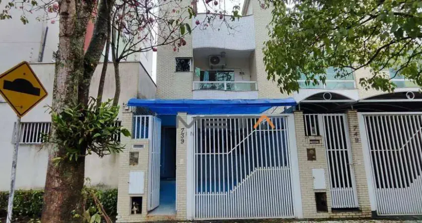 Sobrado com 2 dormitórios à venda, 78 m² por R$ 895.000,00 - Nações - Balneário Camboriú/SC