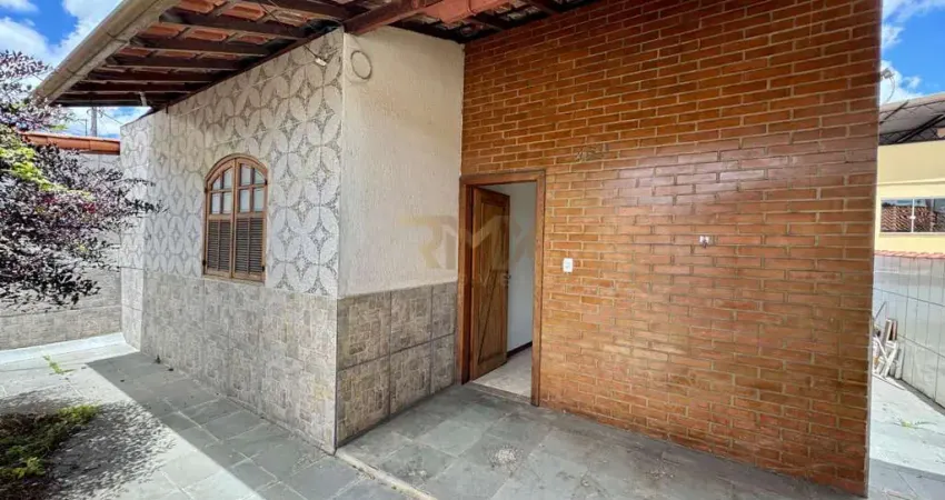 Casa à venda, 2 quartos, 1 vaga, quintal - bairro barbosa lage - juiz de fora - mg