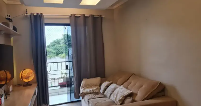 Excelente apartamento com armários planejados em todos ambientes e duas vagas de garagem