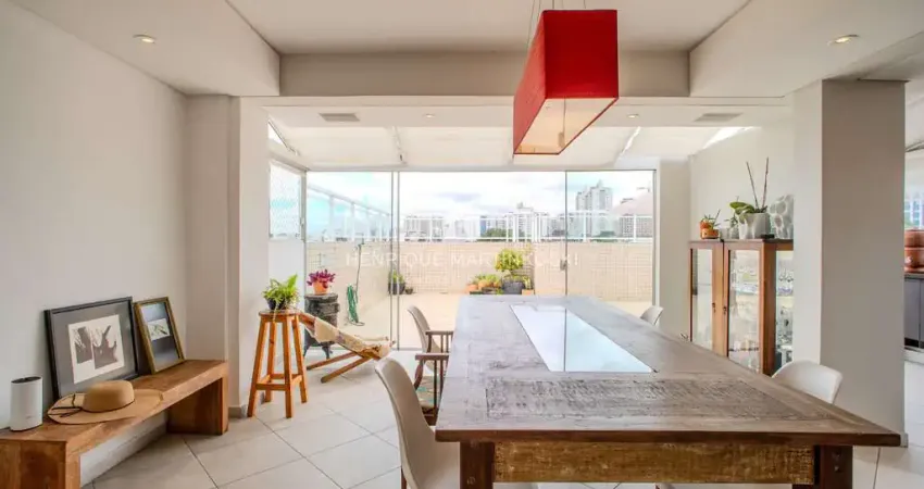 Apartamento Cobertura Duplex - 204m2 privativos - 3 quartos(1 suíte), 2 vagas soltas - Água Verde Curitiba PR- ACEITA PERMUTA EM IMÓVEIS ATÉ R$300.000,00