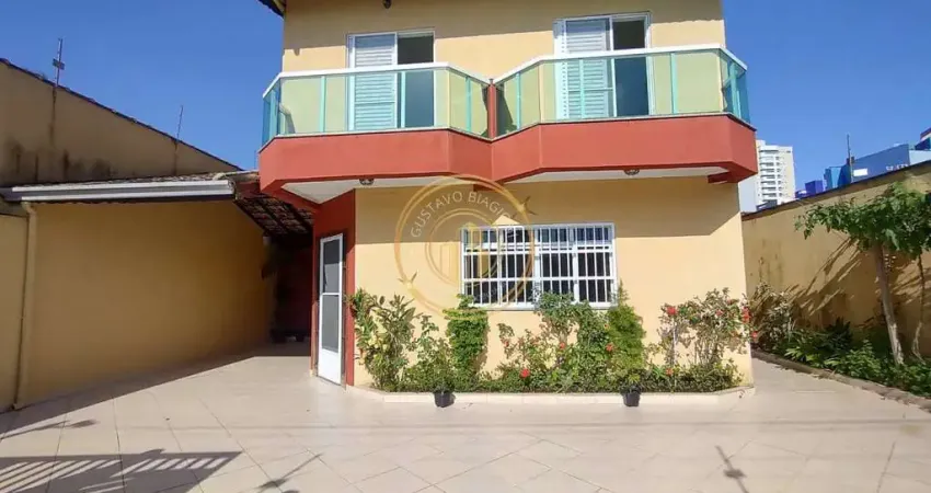 Sobrado com 3 quartos, Aguapeú, Mongaguá - R$ 750 mil, Cod: 2485