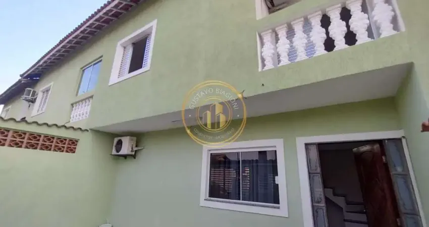 Sobrado com 2 quartos, Vila Oceanopolis, Mongaguá - R$ 255 mil, Cod: 2635