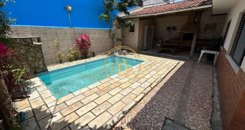 Casa com 3 quartos, Vera Cruz, Mongaguá - R$ 550 mil, Cod: 2962