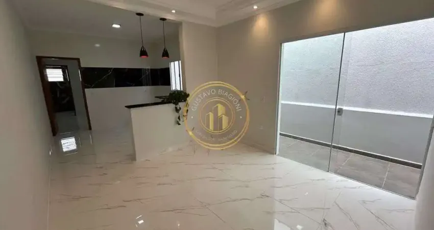 Casa com 2 dorms, Vila Oceanopolis, Mongaguá - R$ 375 mil, Cod: 3067