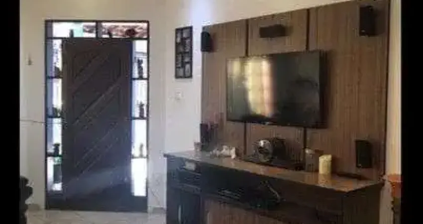 Casa com 3 quartos à venda na Rua Dr. Isac da Silva Belini, Jardim do Lago, Jundiaí