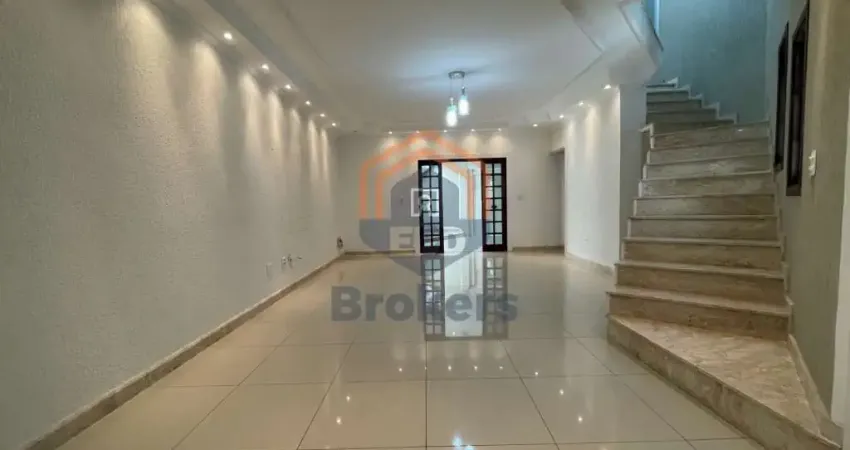 Casa com 3 quartos para alugar na Rua Treviso, Jardim Cristina, Jundiaí