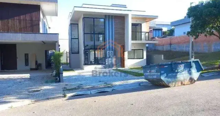 Casa Sobrado de Condominio em Chácaras Maringá - Atibaia, SP
