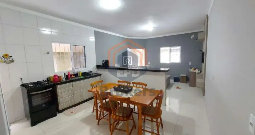 Casa Sobrado em Jardim Novo Mundo - Várzea Paulista, SP