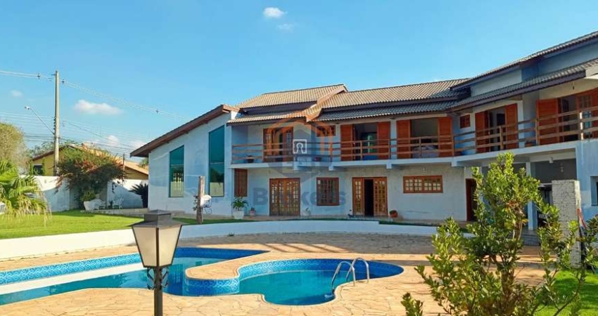 Casa em Esplanada do Carmo - Jarinu, SP