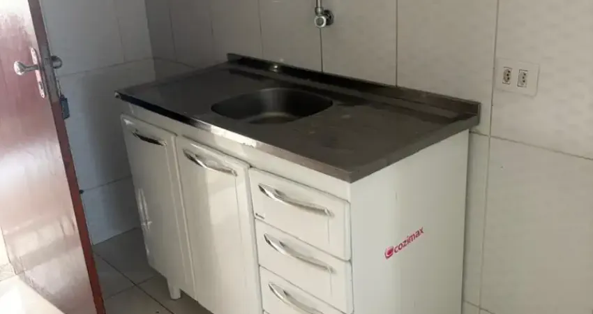 Aluga-se sobrado em condominio fechado bairro vila são geraldo - ed. jardim boa esperança!!!