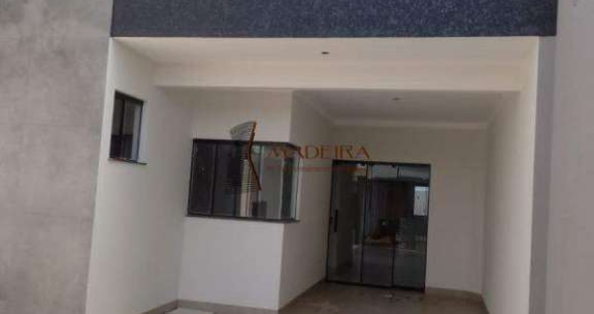 Casa à venda, 3 quartos, 2 vagas, Jardim Universo - Maringá/PR