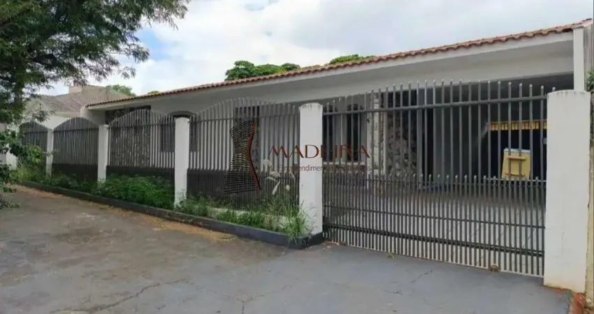 Casa com 3 quartos à venda no Jardim América, Maringá 