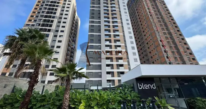 Apartamento à venda na Zona 08, Maringá 
