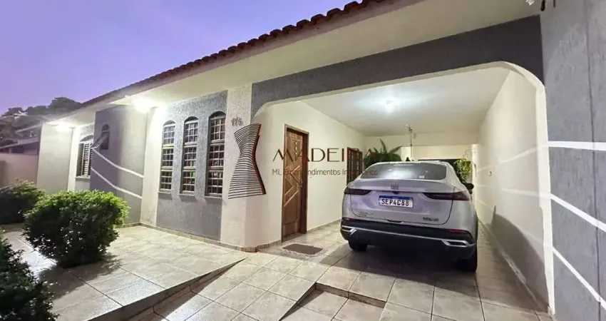Casa à venda, 3 quartos, 1 suíte, 2 vagas, Parque Residencial Tuiuti - Maringá/PR