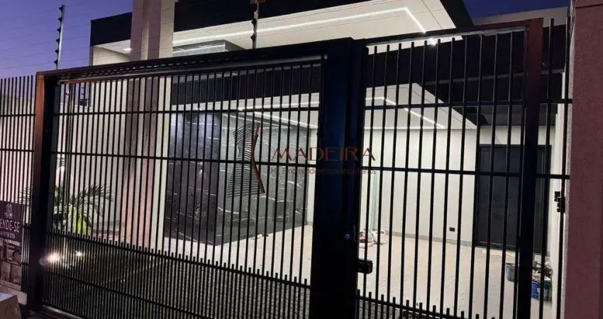 Casa com 2 quartos à venda na Rua Limeira, 38, Jardim Munique, Maringá