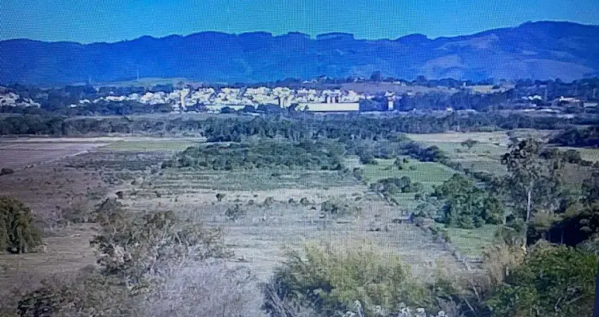 Chácara / sítio com 2 quartos à venda na Chácara Marambaia, Caçapava 
