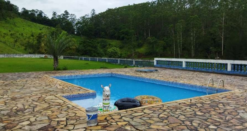 Chácara / sítio com 3 quartos à venda em Bom Sucesso, São José dos Campos 