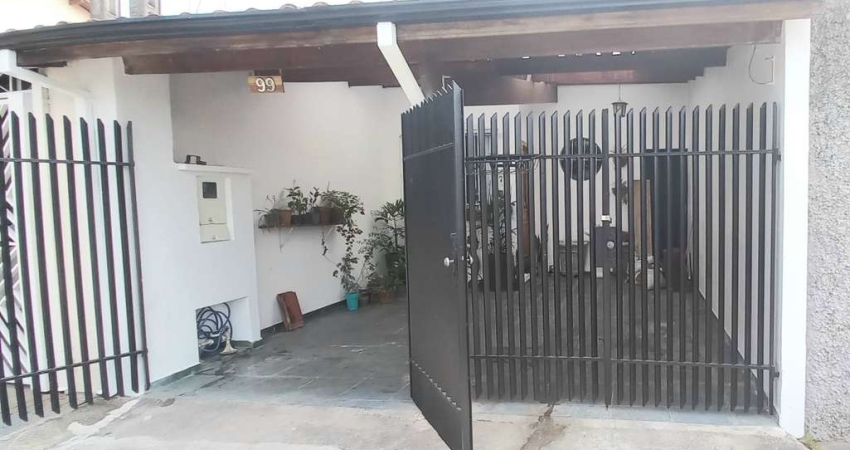 Casa com 2 quartos à venda na Vila Naly, Caçapava 